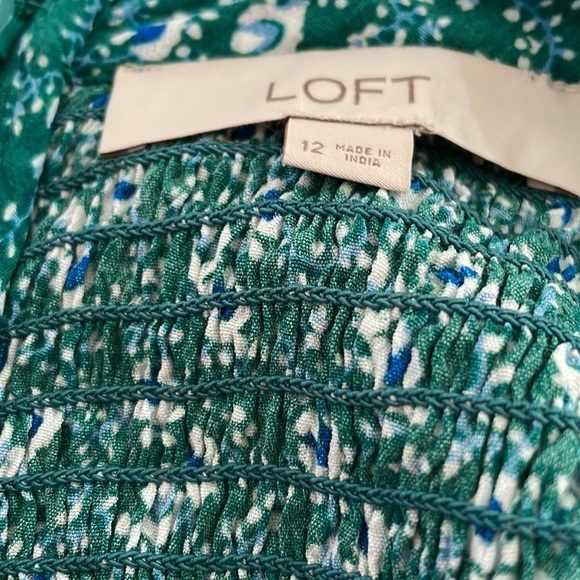 Preowned loft sun dress size 12. Sleeveless green, blue, and white print. - Picture 7 of 7